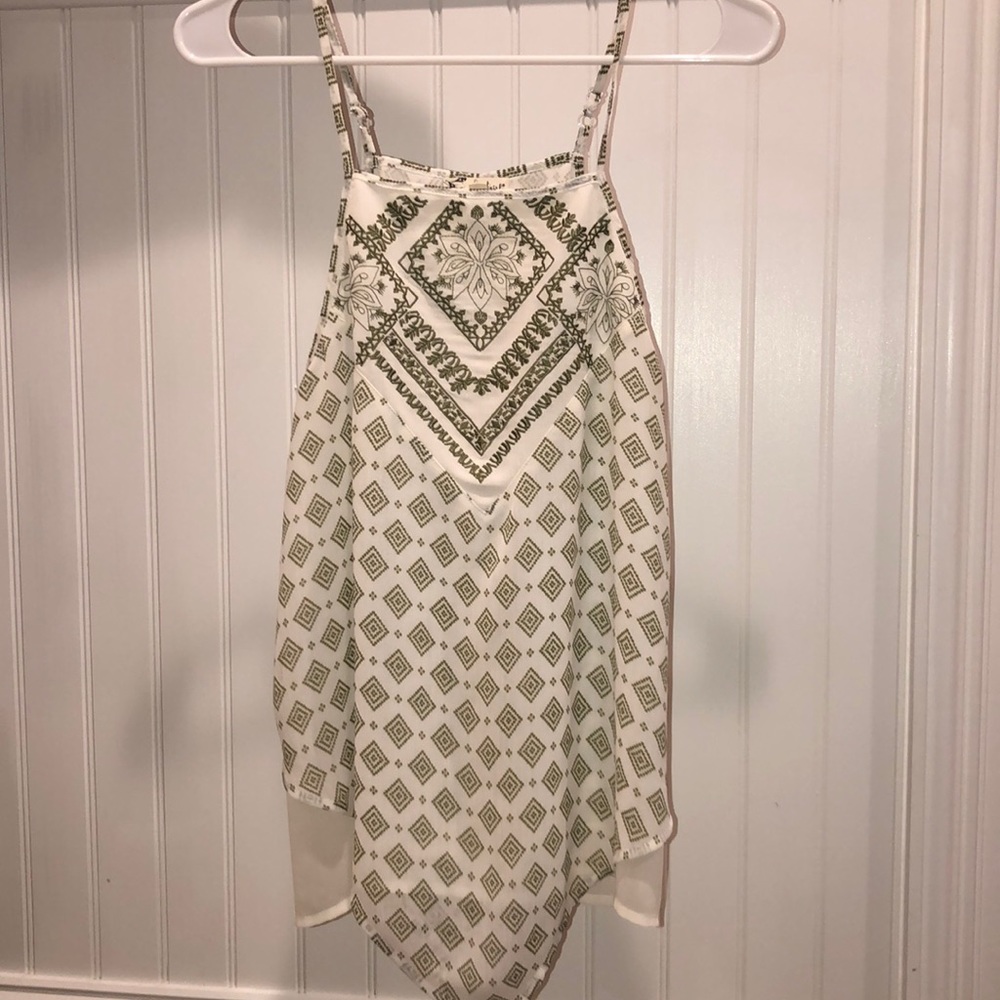 Women’s shirt